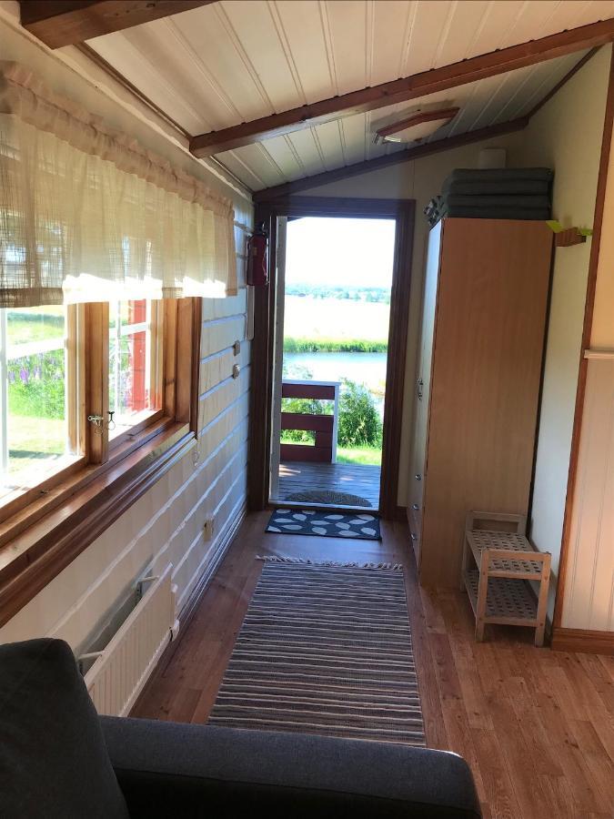 Valla Stuga Kristinehamn Buitenkant foto
