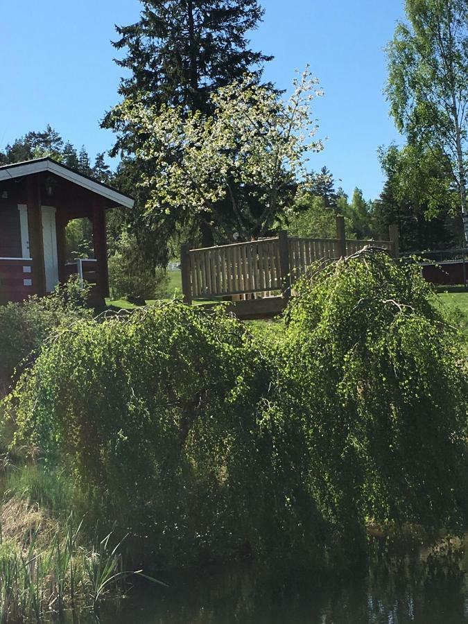 Valla Stuga Kristinehamn Buitenkant foto